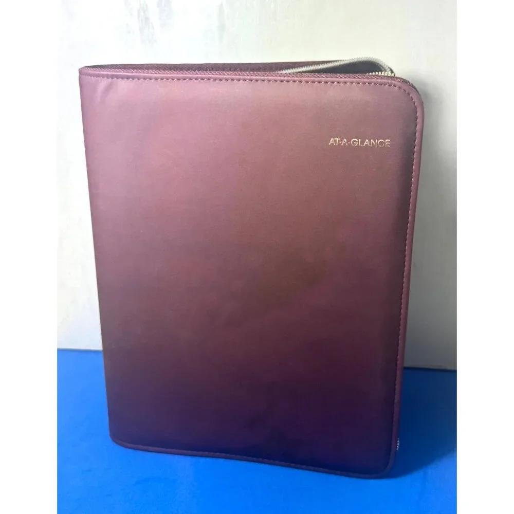 AT-A-GLANCE Burgundy Faux Leather Zippered 3-Ring Binder Organizer